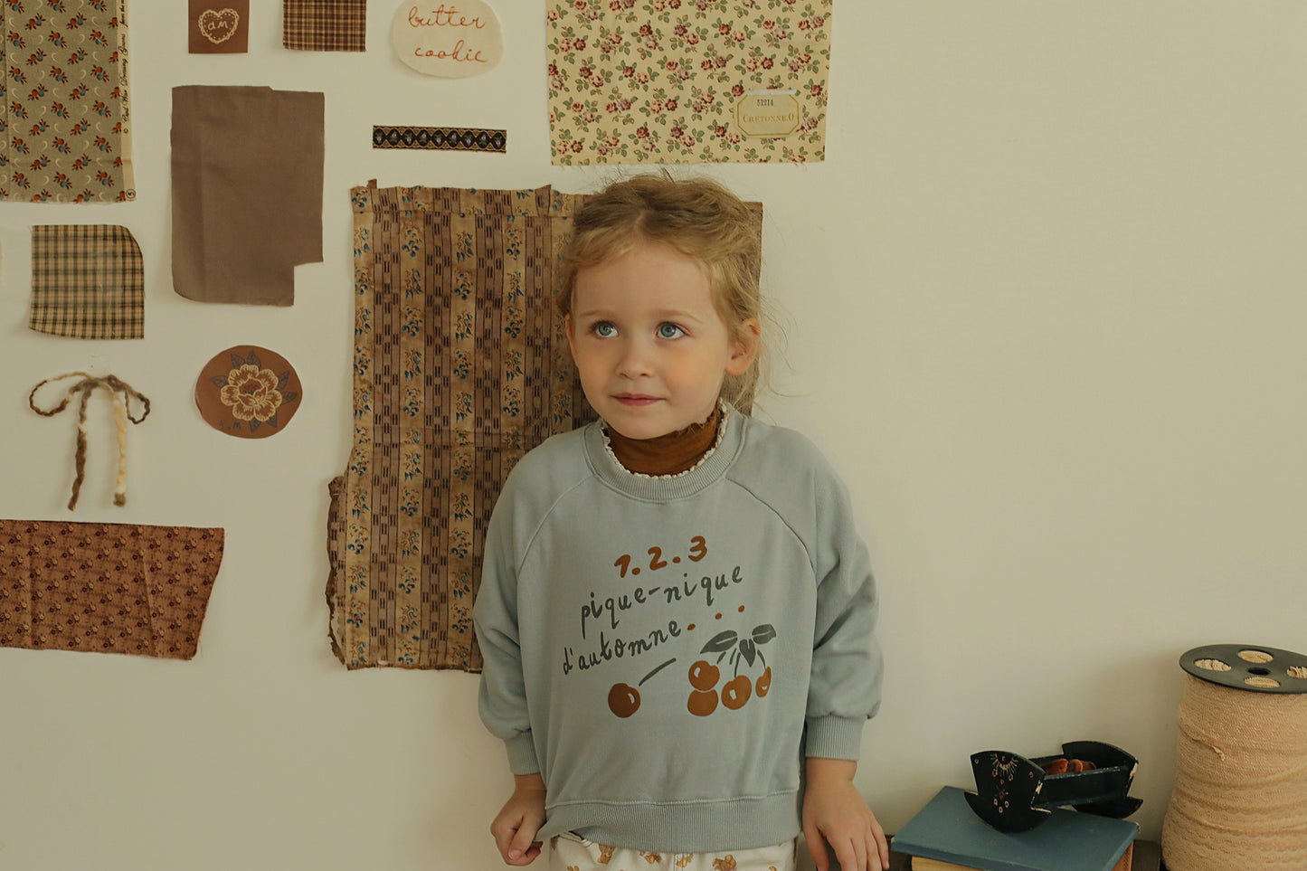 Pique-Nique Sweatshirt, Grey Blue