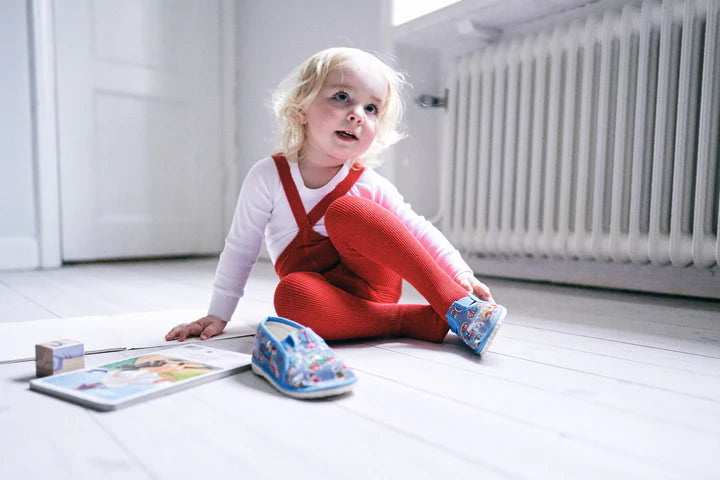 Silly Silas Ribbed Footed Tights, Love Red