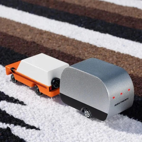 Candylab Trailer Airstream