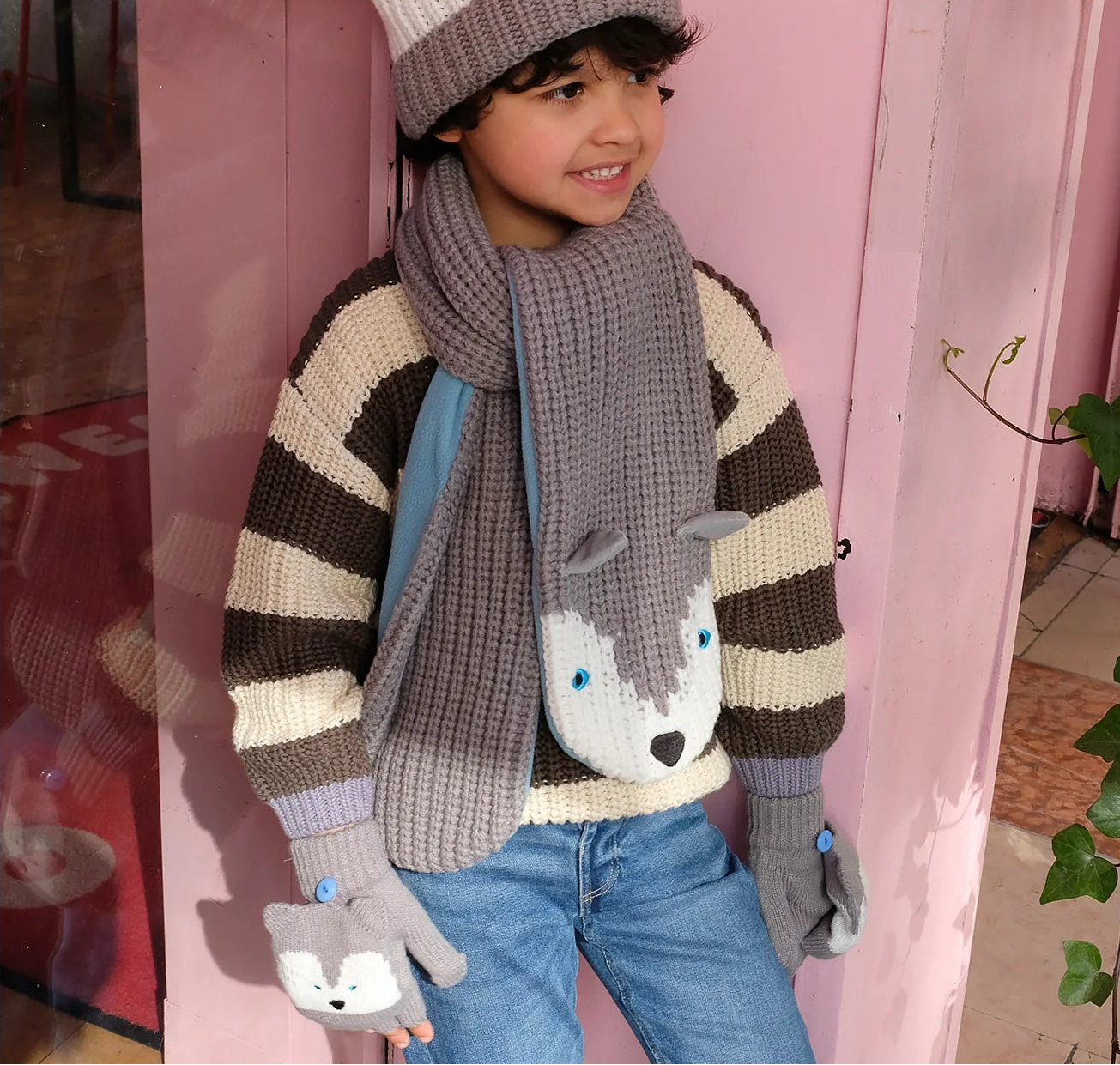 Husky Dog Knitted Gloves