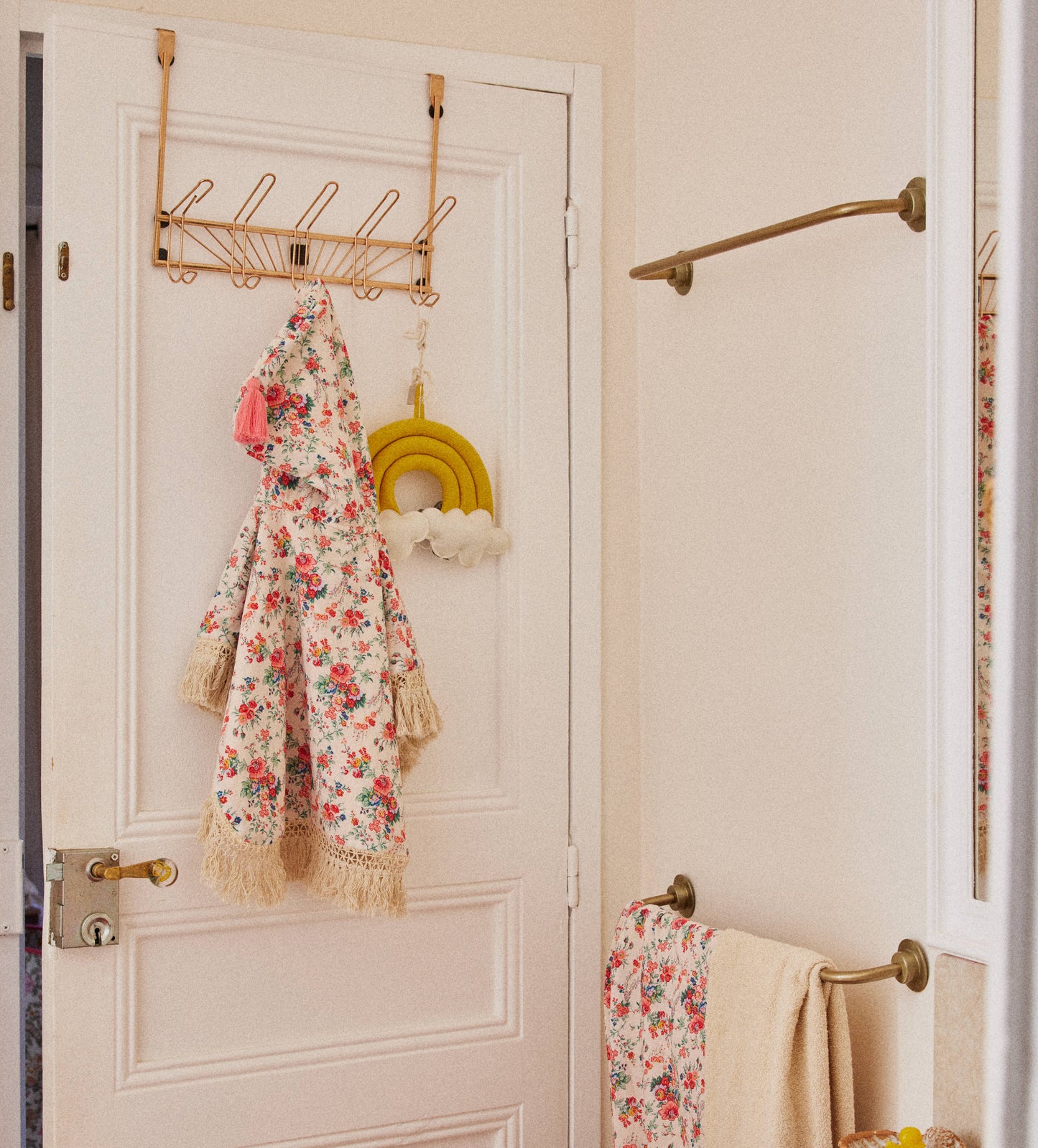 Beach Cape Mael, Cream Rosa Festa