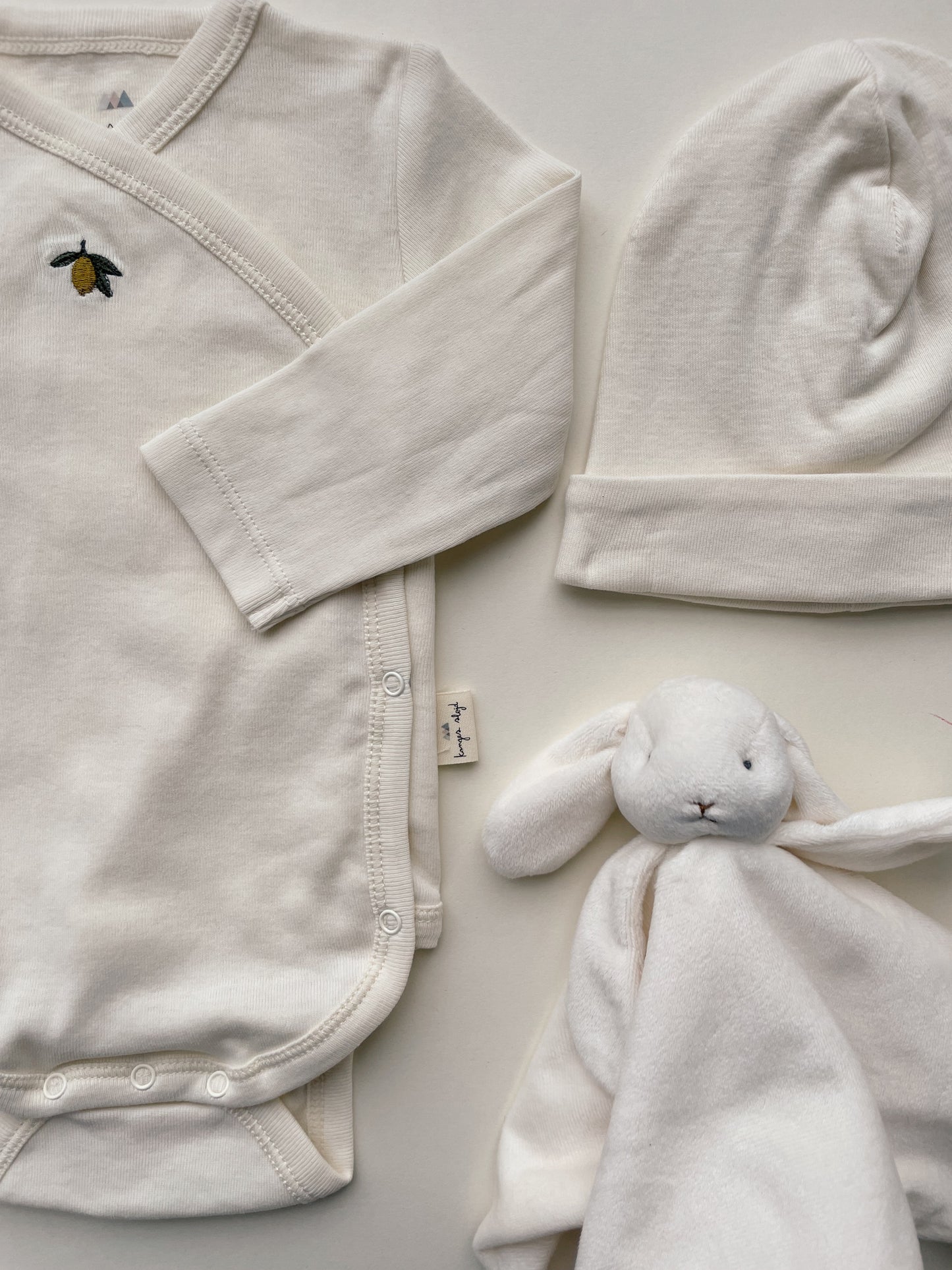 Maternity Package, Lemon