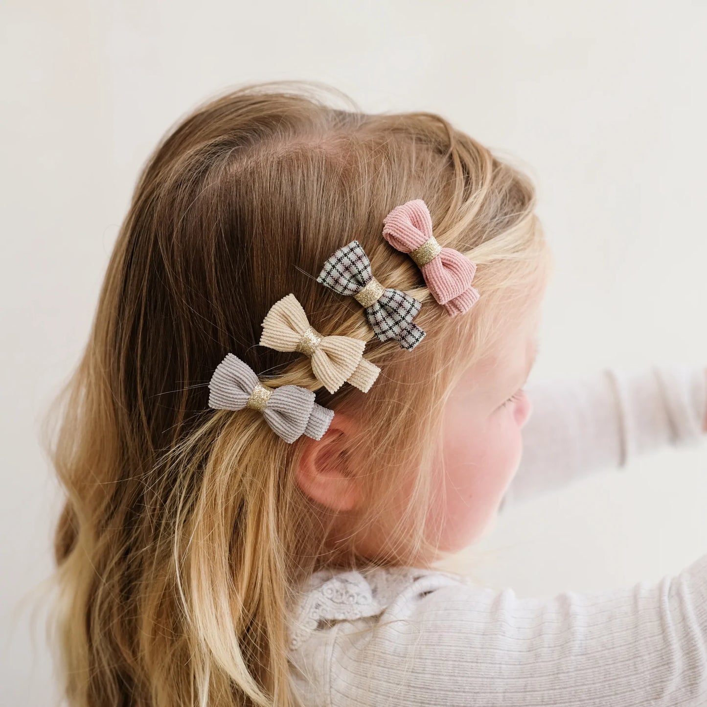 Mimi and Lula Farmgirl Iris Bow Clips