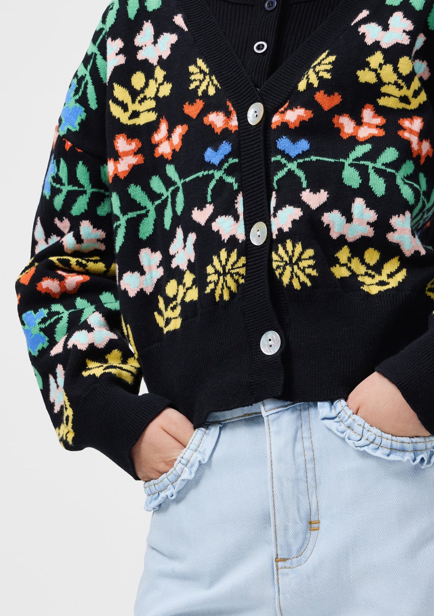 Amara, Bleached Drapy