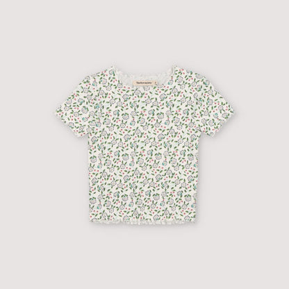 Nicolette Tee, Jasmine Flowers