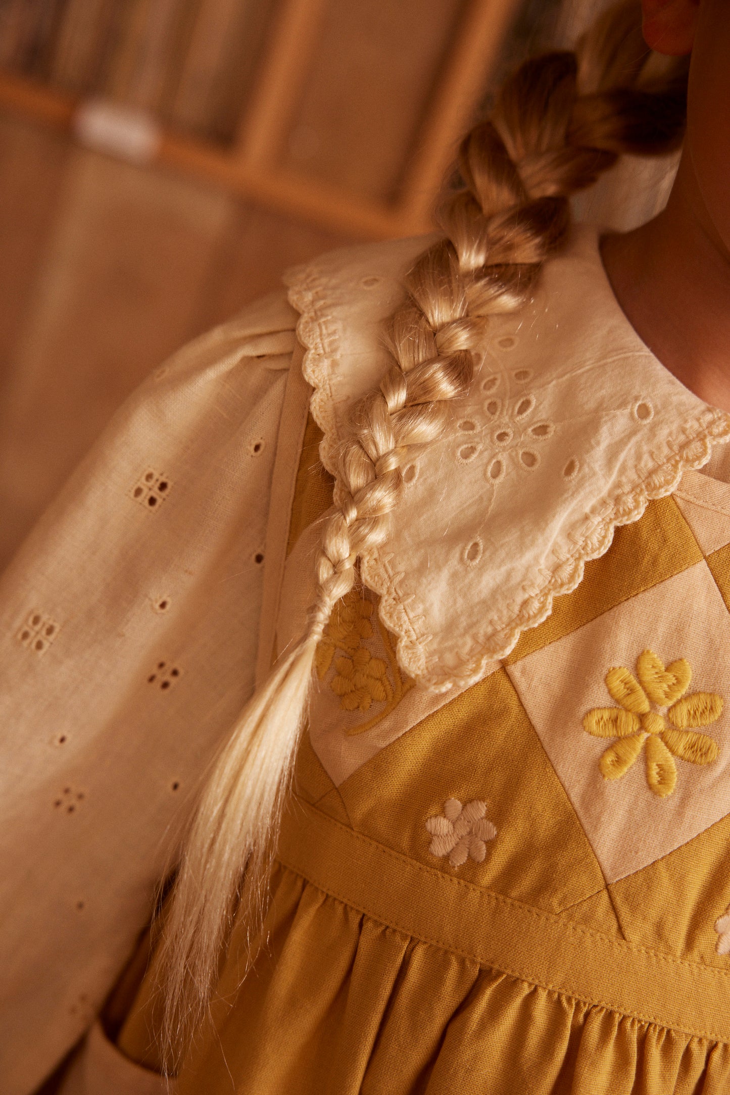Cornelia Blouse, Broderie Anglaise