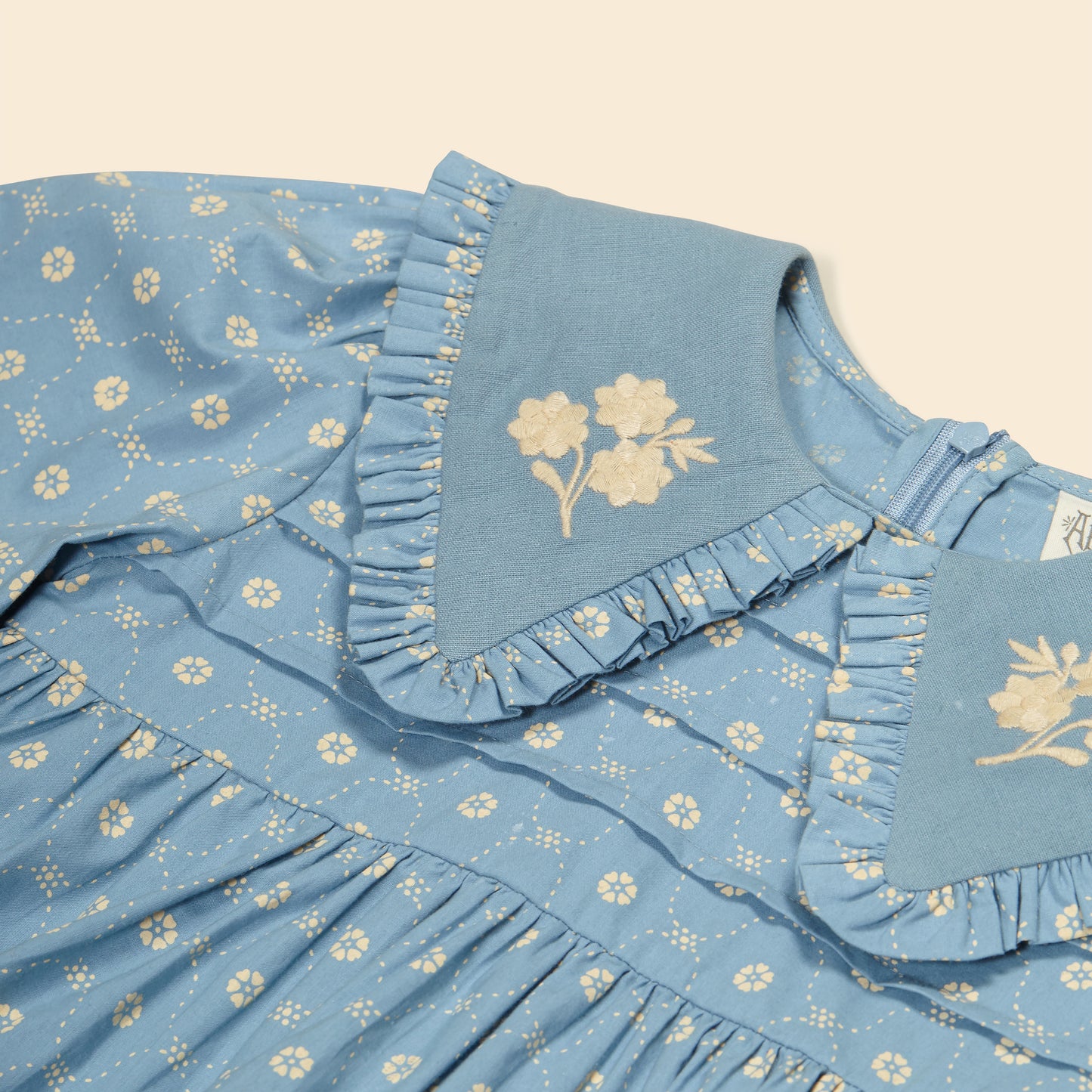 Dionne Blouse, Quilt Calico Blue Pebble