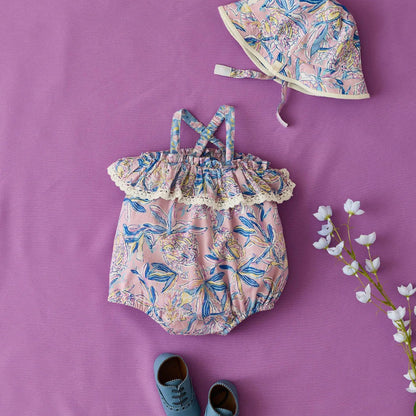 Rompers Kumal, Pater Paradise Bay