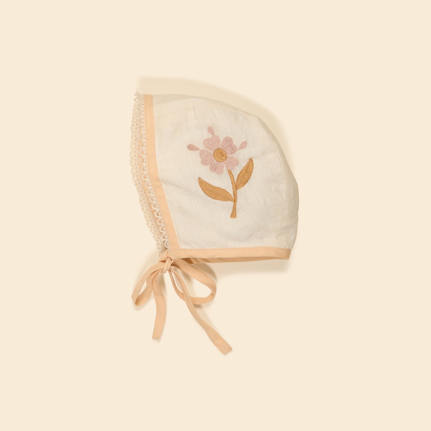 Josephine Bonnet, Cream