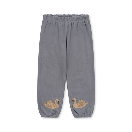Itty Sweatpants, Tradewinds