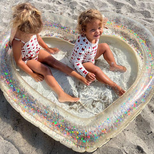Heart Pool, Transparent Cream