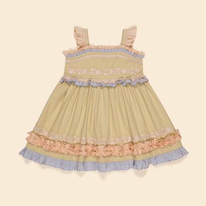 Lucinda Sundress, Cloud