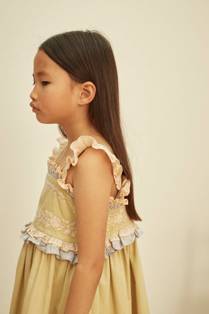 Lucinda Sundress, Cloud