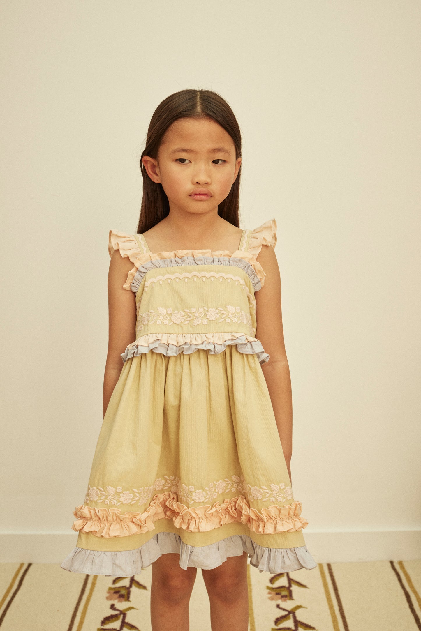 Lucinda Sundress, Cloud