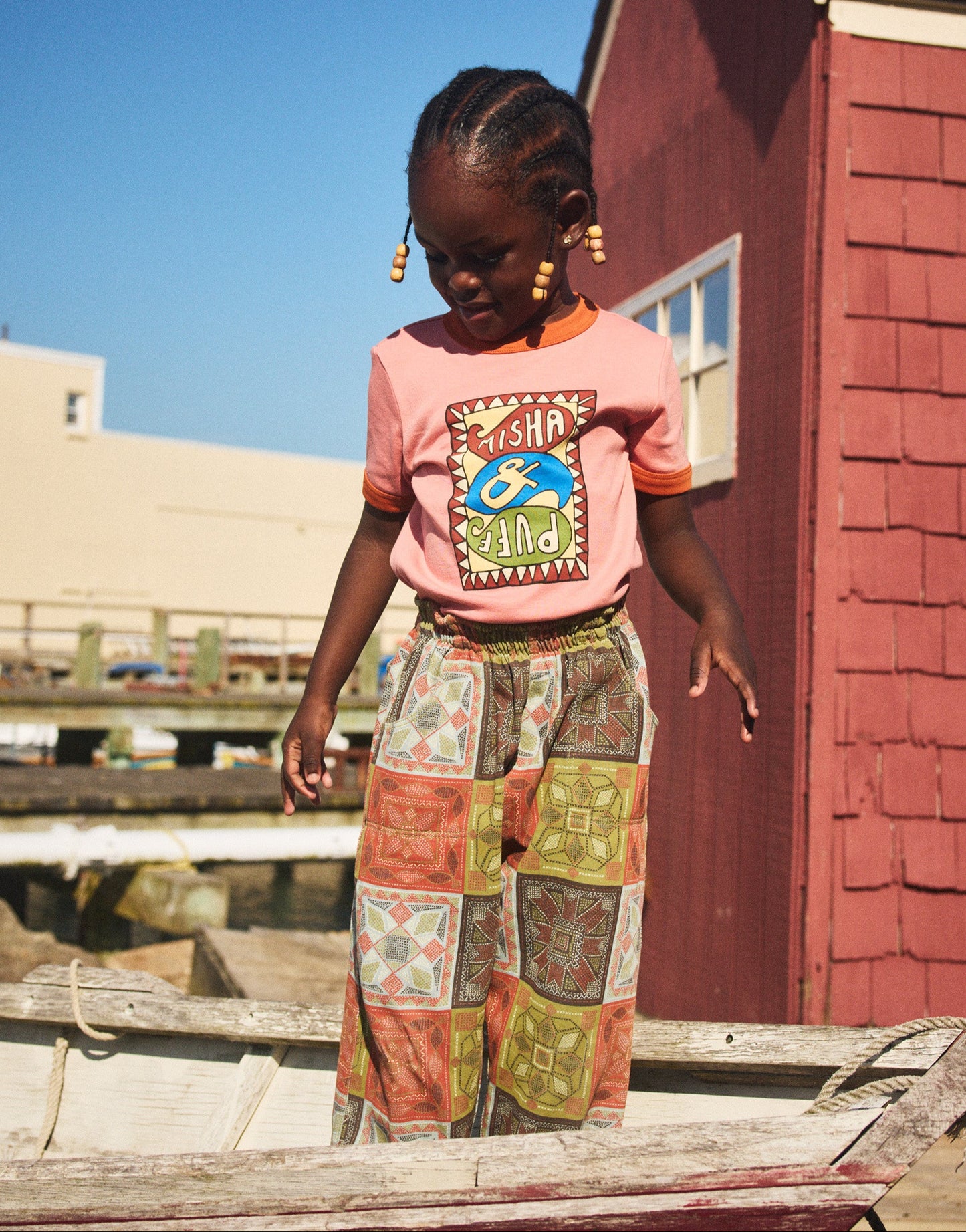 Groovy Paisley Ringer Tee, Rosewood