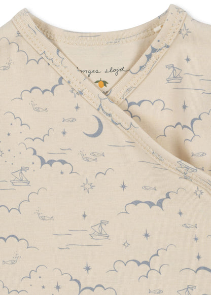 Basic Newborn Onesie GOTS, Cielo Marino