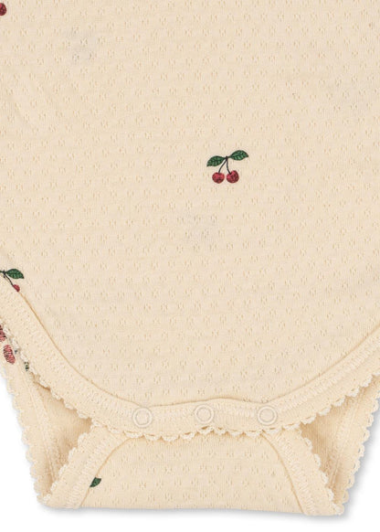 Sui Newborn Frill Body GOTS, Cherry