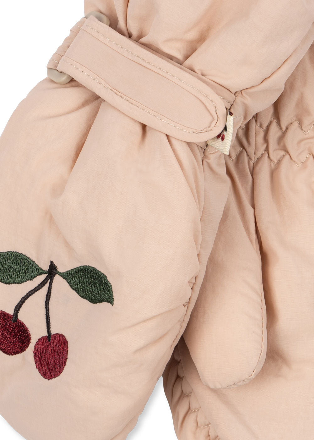 Juno Mittens, Cameo Rose