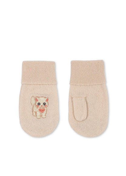 Collette Mittens, Rosey